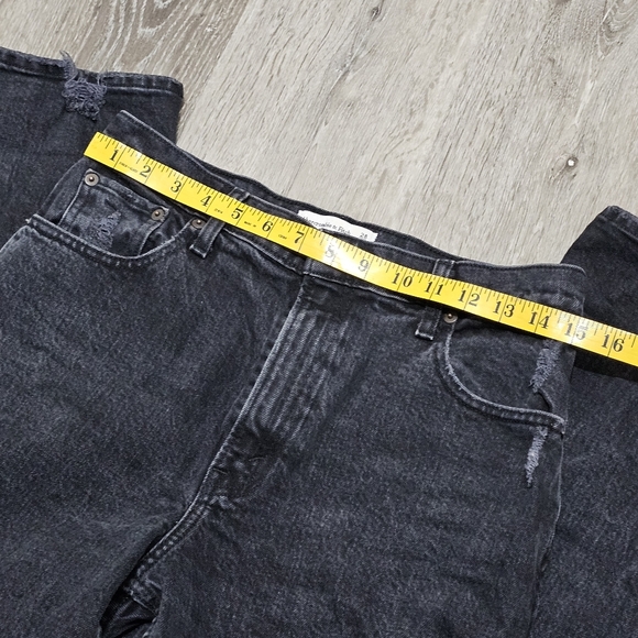 Abercrombie ultra high rise 90s straight jeans black - Picture 5 of 13
